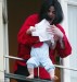 michael-jackson-hanging-baby.jpg